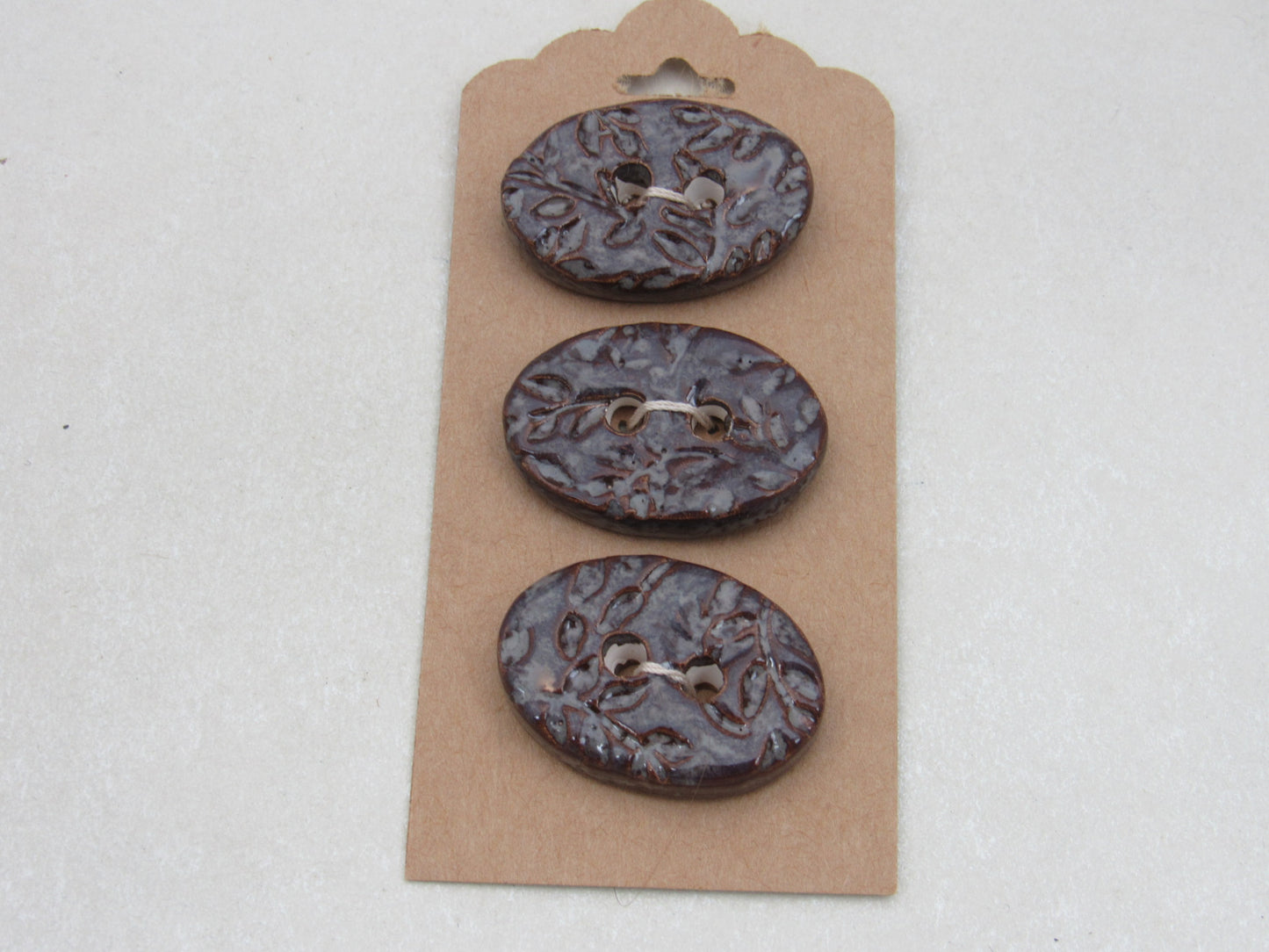 Wholesale Trio Medium Sprig Texture Oval Ceramic Buttons