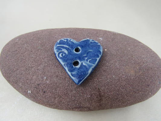 Medium Brocade Texture Heart Shaped Ceramic Button