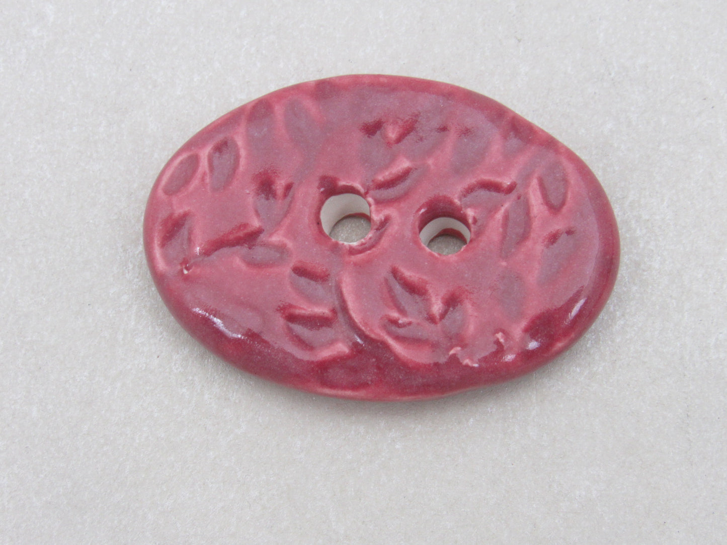 Wholesale Large Sprig Texture Oval Ceramic Button