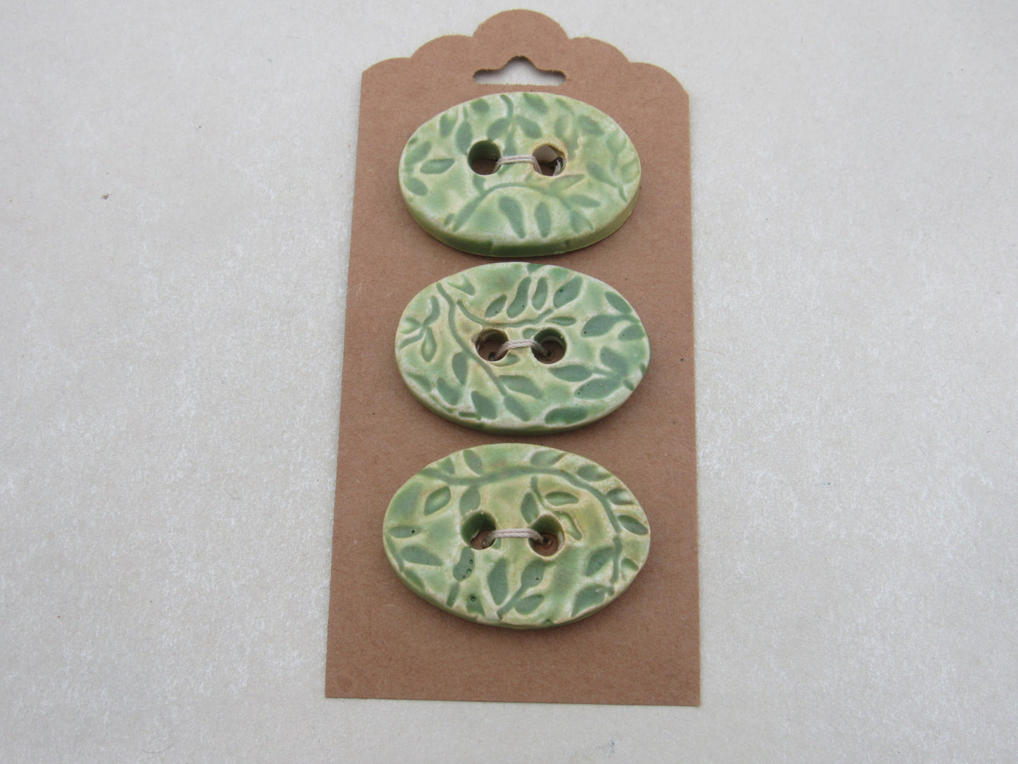 Wholesale Trio Medium Sprig Texture Oval Ceramic Buttons
