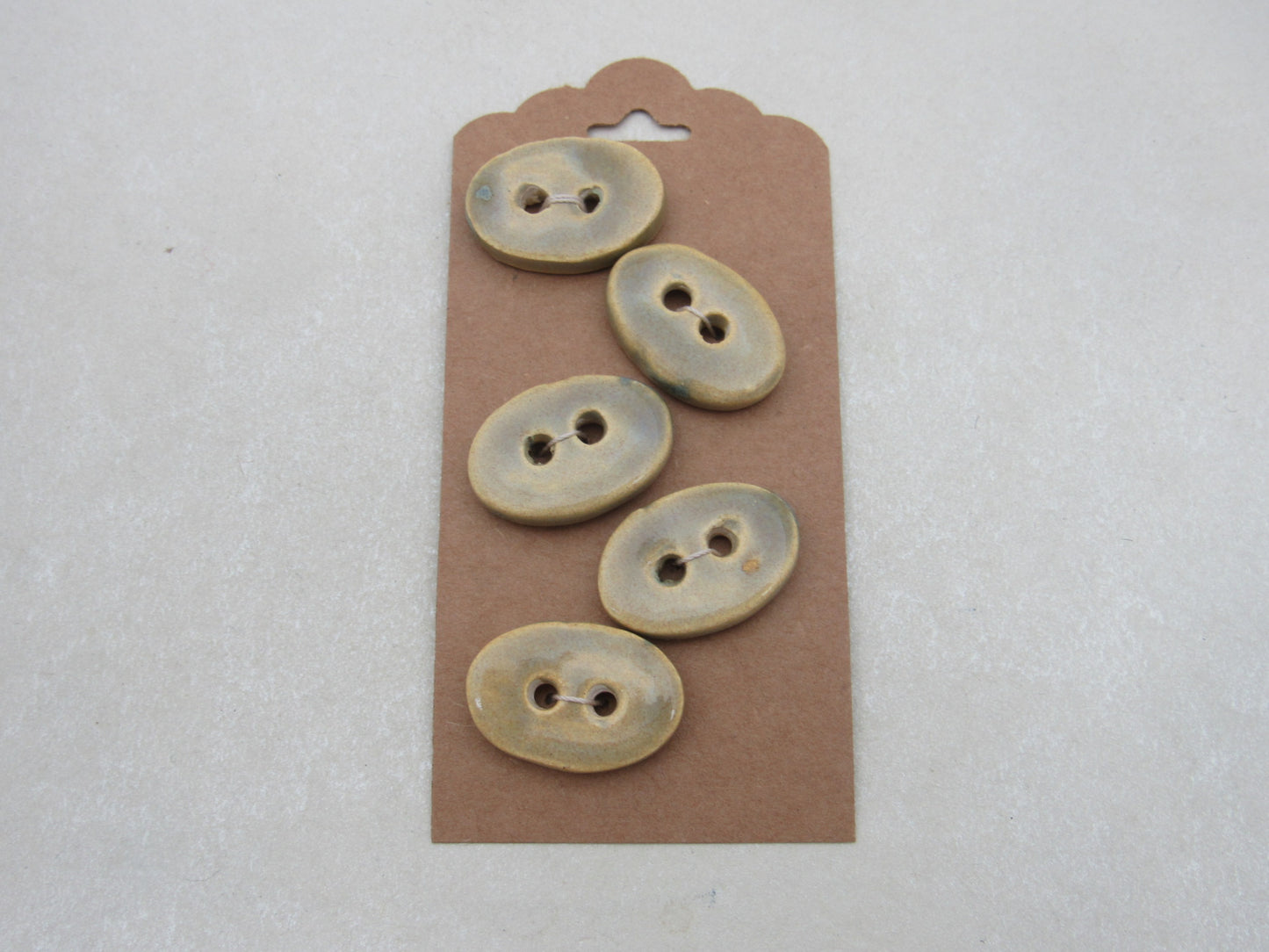 Wholesale 5 Small Oval Ceramic Buttons