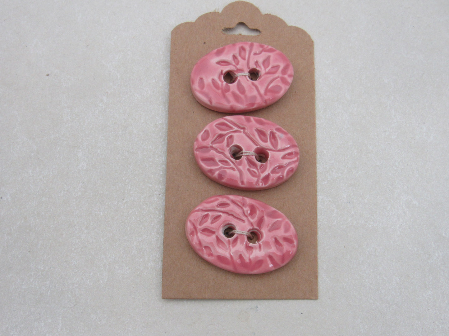 Wholesale Trio Medium Sprig Texture Oval Ceramic Buttons
