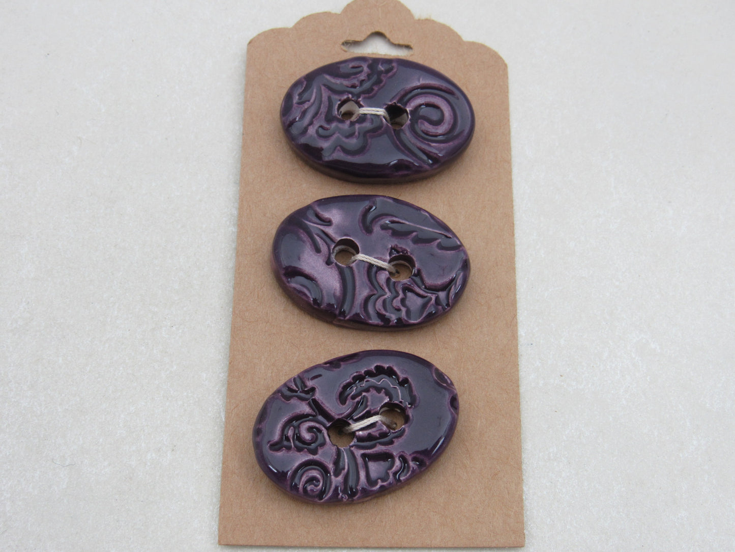 Wholesale Trio Medium Brocade Texture Oval Ceramic Buttons