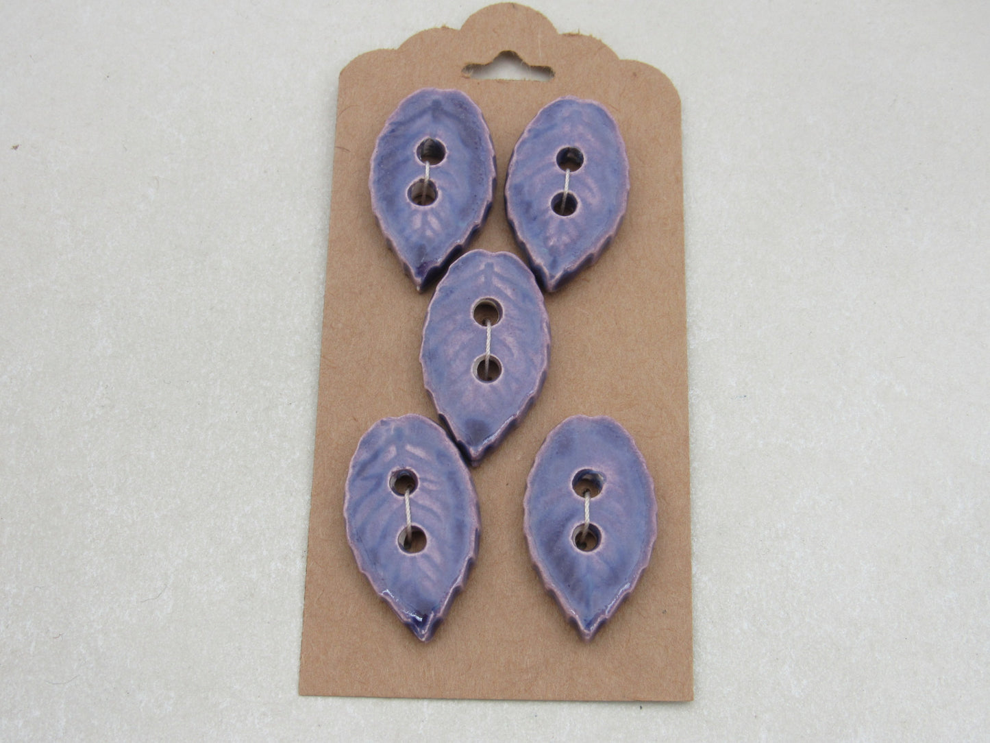 Wholesale 5 Small Leaf Shape Ceramic Buttons