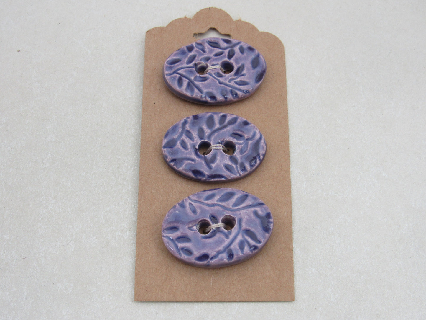 Wholesale Trio Medium Sprig Texture Oval Ceramic Buttons