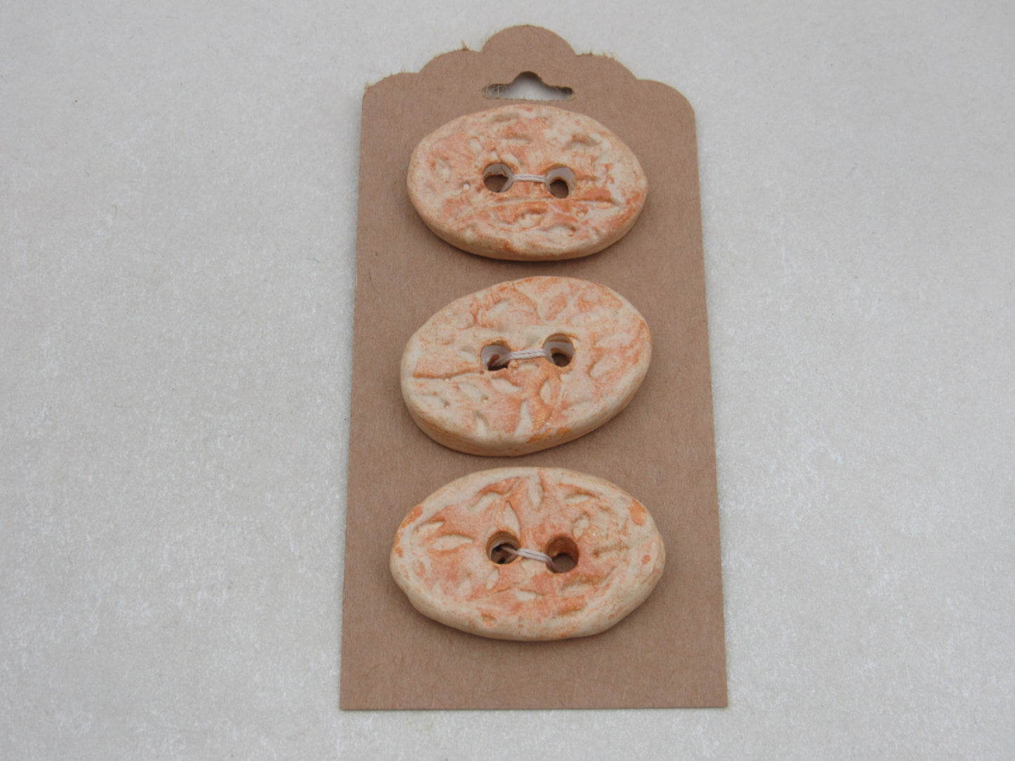Wholesale Trio Medium Sprig Texture Oval Ceramic Buttons