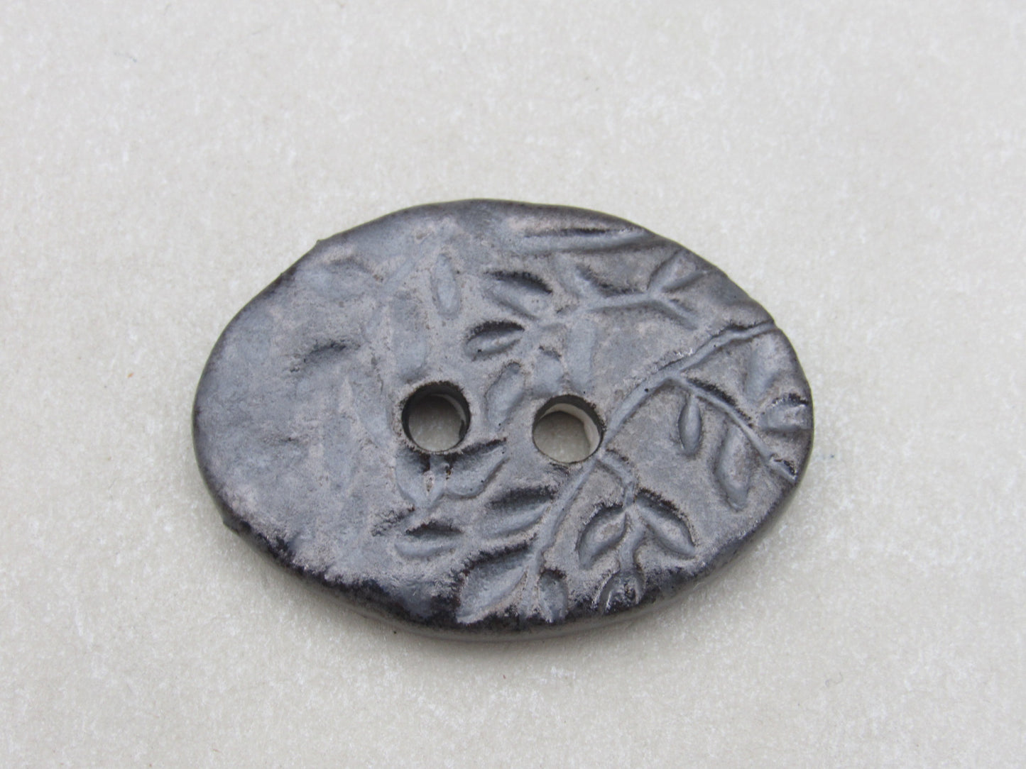 Wholesale Large Sprig Texture Oval Ceramic Button