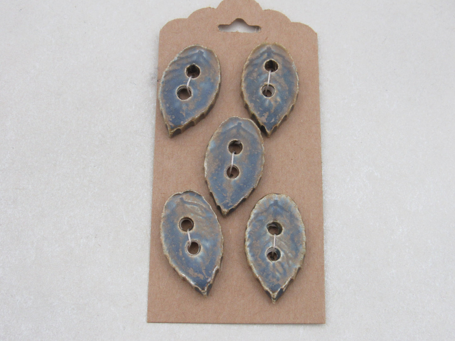 Wholesale 5 Small Leaf Shape Ceramic Buttons
