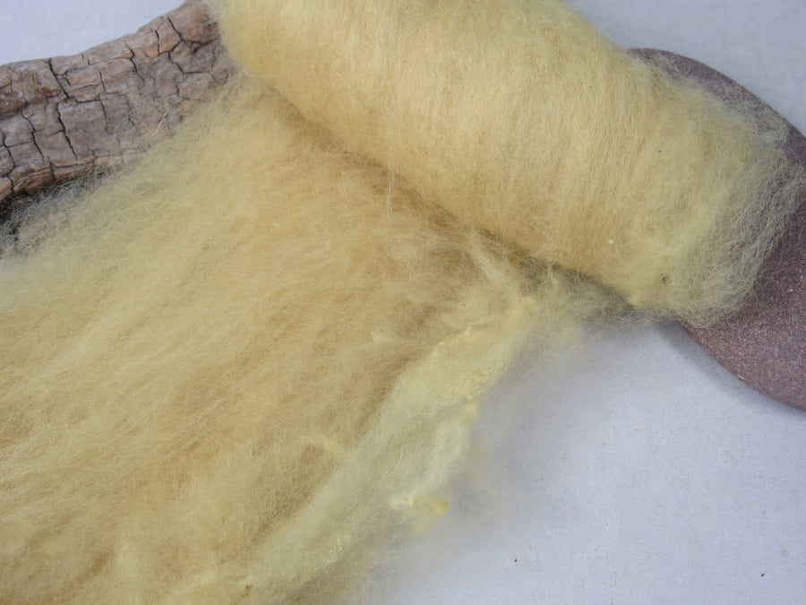 Natural Dye BFL Felting Wool