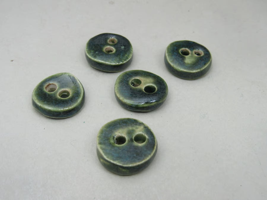 5 Small Round Ceramic Buttons