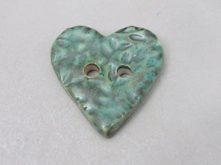 Medium Leaf Sprig Texture Heart Shaped Ceramic Button