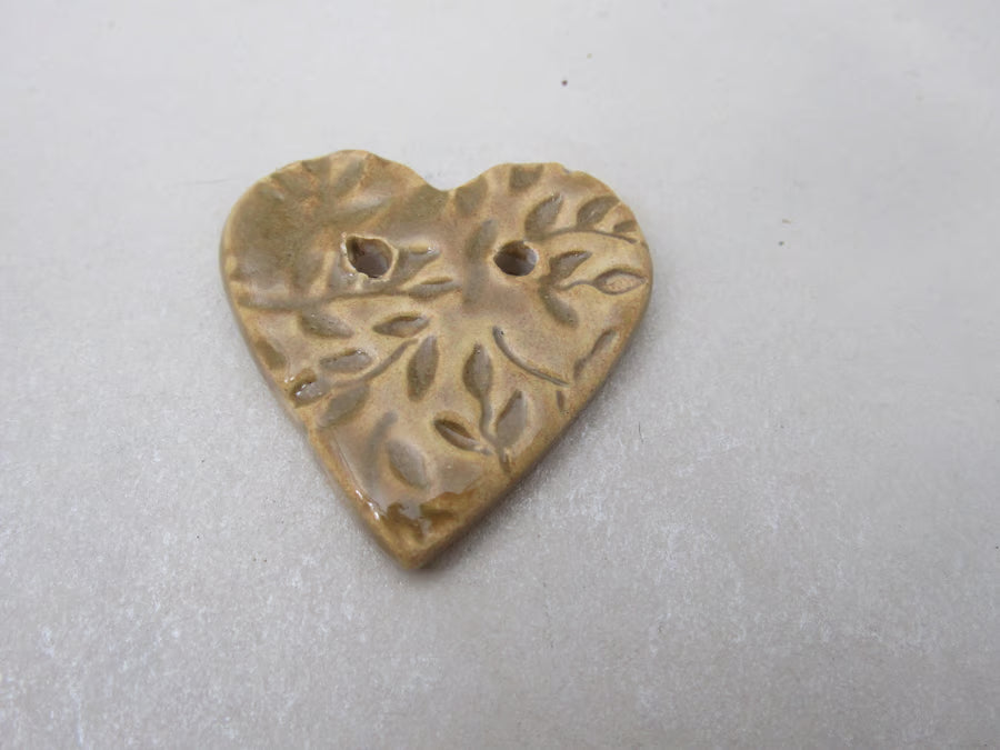 Medium Leaf Sprig Texture Heart Shaped Ceramic Button