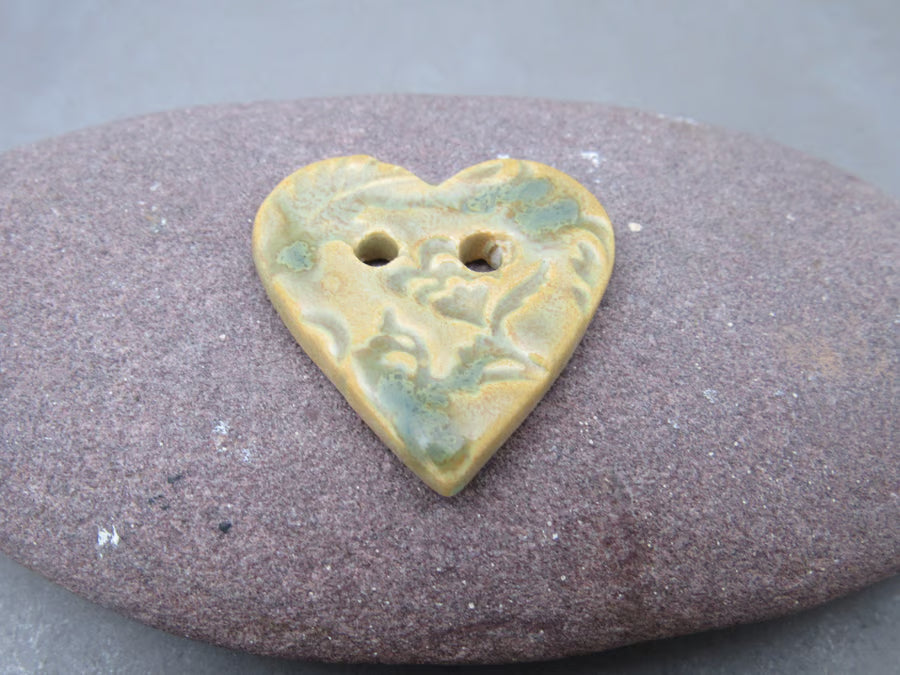 Medium Brocade Texture Heart Shaped Ceramic Button